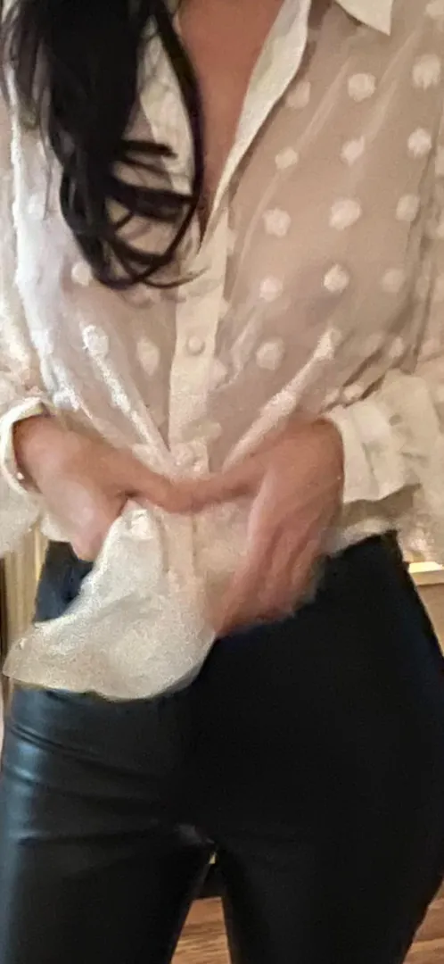 Looking 4 bull 49/46 Monmouth NJ posted by Beachlifee4us