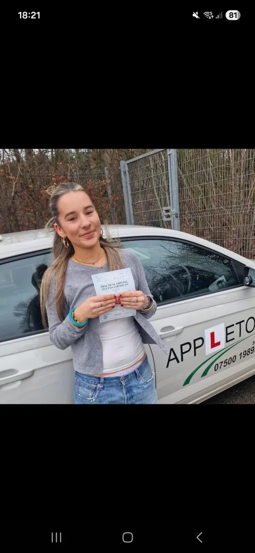 Looking cute posted by PM-ME-UR-KNICKERS