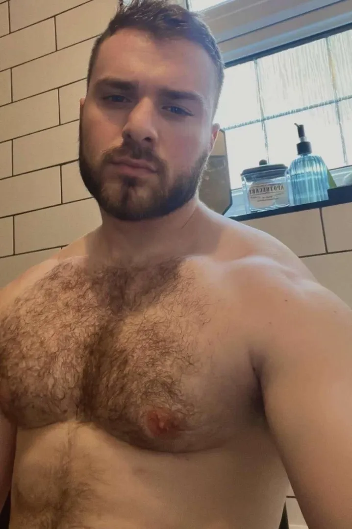 Looking for a conversation or someone to vibe with? Ocala area. posted by Ok-Foundation8275