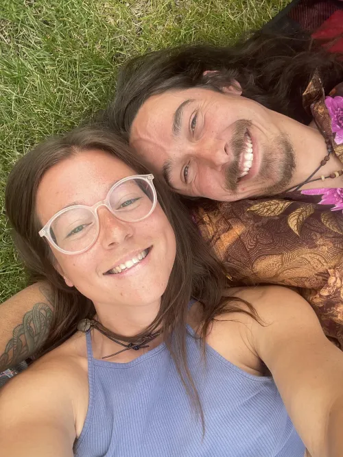 Looking for a female to collab with just me or both of us. We live in a bus so can travel, willing to provide film space! Verified on OF, CB, MFC, Fansly, SP. by justanotherdirtbag78