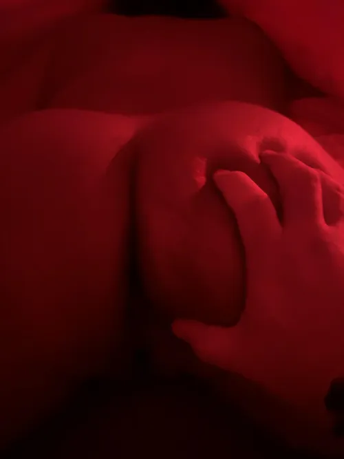 Looking for a GF for us by renegoac