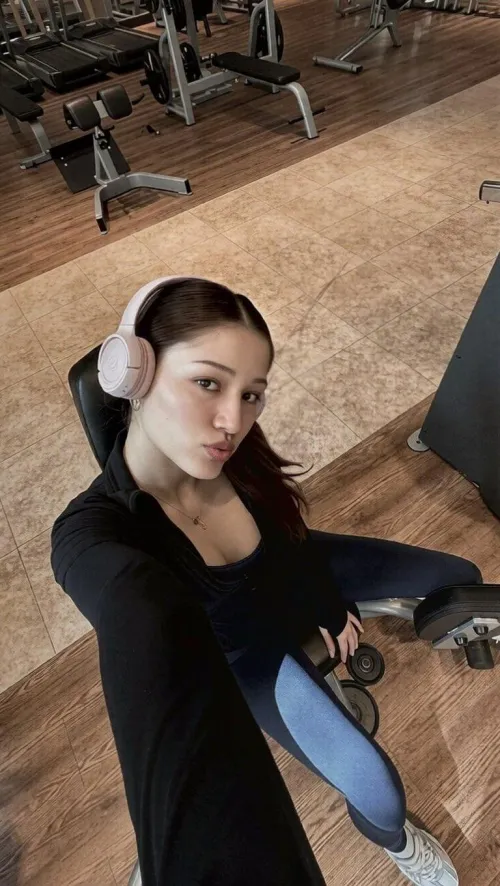 looking for a hot bull who can make me scream in ecstasy by ExcellentInsect6953