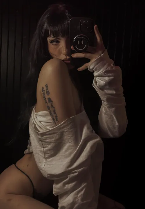 looking for a long term clingy + genuine gfe?  by MommaCr6w