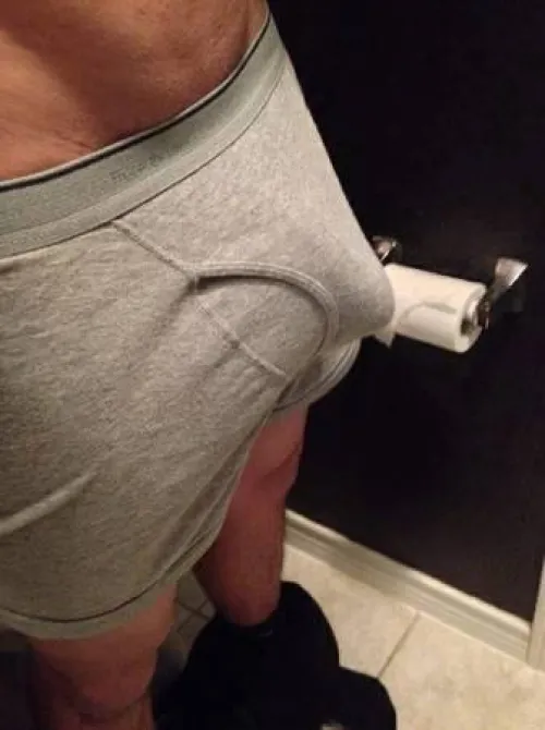 Looking for a straight guy to practice sucking on by OralontheDL
