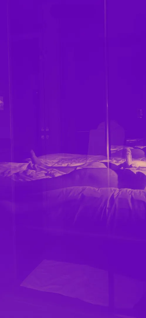 Looking for a SW guy that loves to show off. Jerk off for me and nut all over me . DM me posted by Available-Fee9692