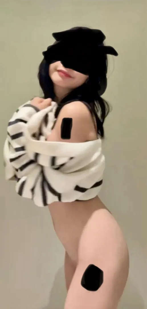 Looking for another guy for mfm posted by freaky-couple9