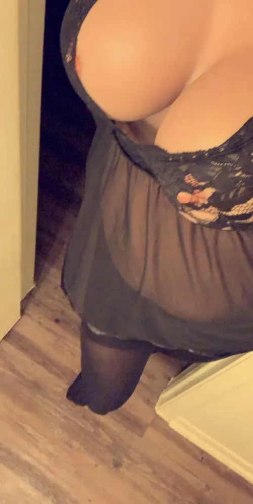 Looking for BBC  by Relative-Radish-1781