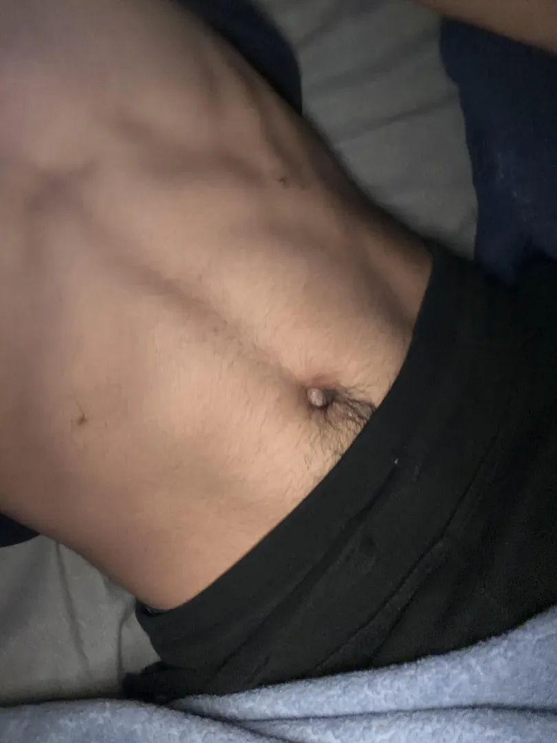 Looking for cougar posted by Dense_Dragonfruit739