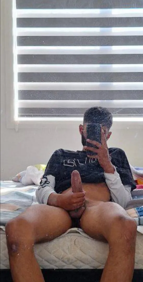 Looking for fem or trans. posted by Ok-Tutor9884