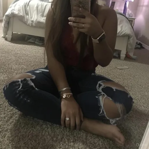 Looking for slutty bestie! by Strong_Spell2630