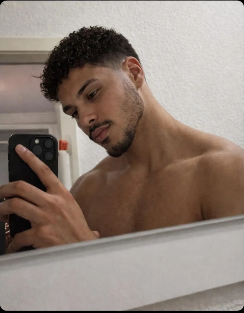 Looking for someone to help me cum been edging for 30 days posted by Helpful_Subject_8508