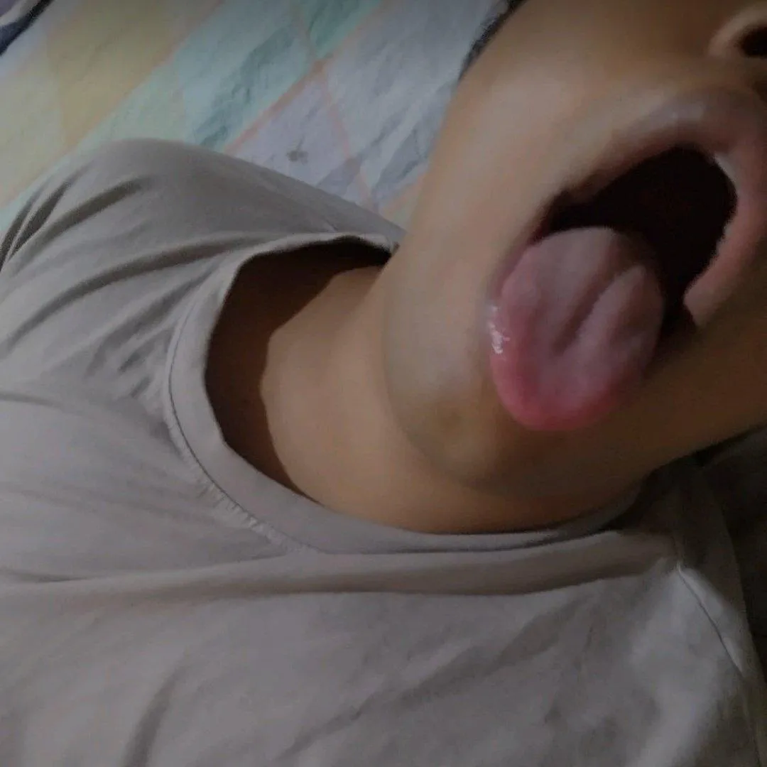 Looking for tributes  posted by cutesweetcutlet