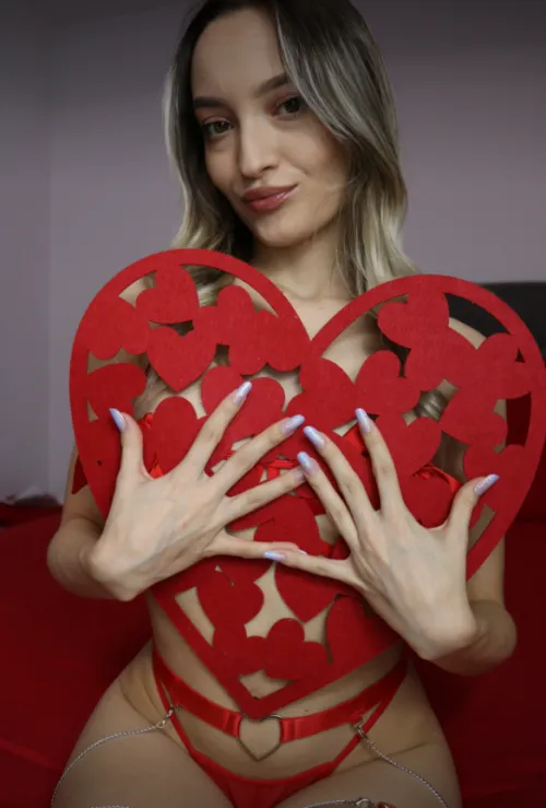 Looking so good with these gorgeous nails which complete my whole look by alllove4you