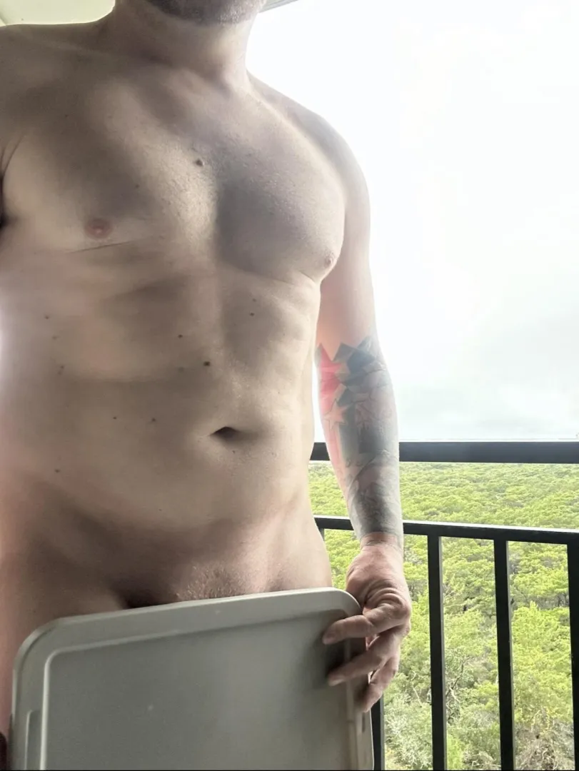 Looking to get wild this weekend 29 M4A posted by BreadNo8712