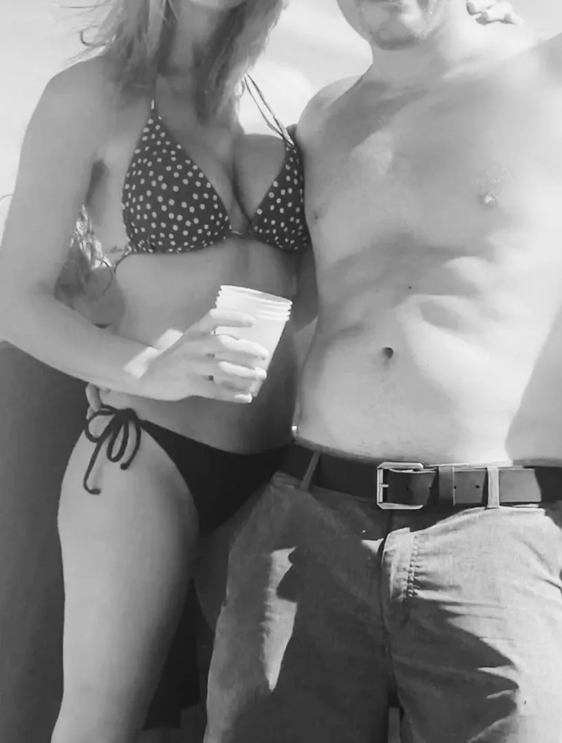 Looking to meet other couples posted by Simple-Leopard5552