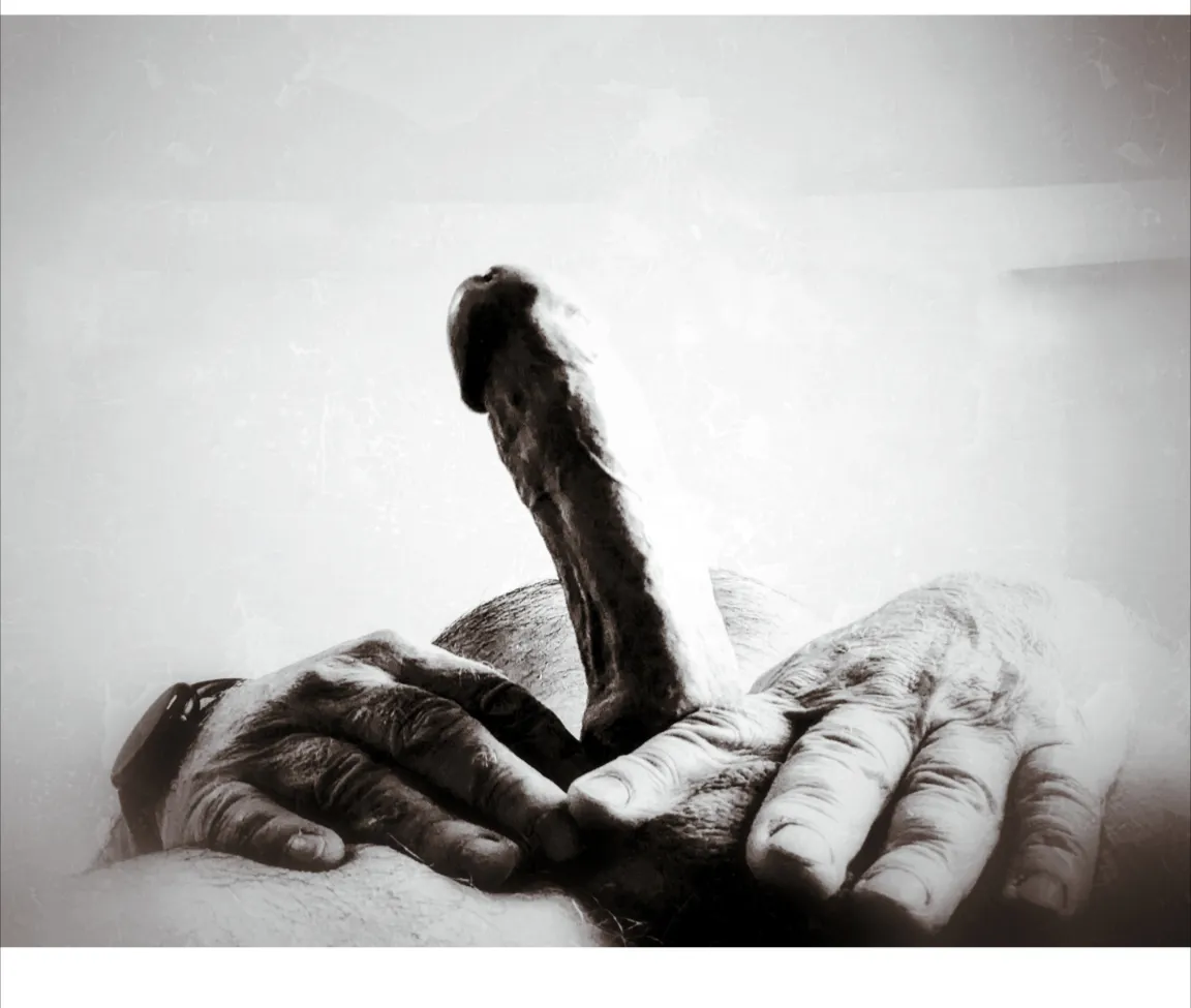 Looking up. posted by NakedMusings