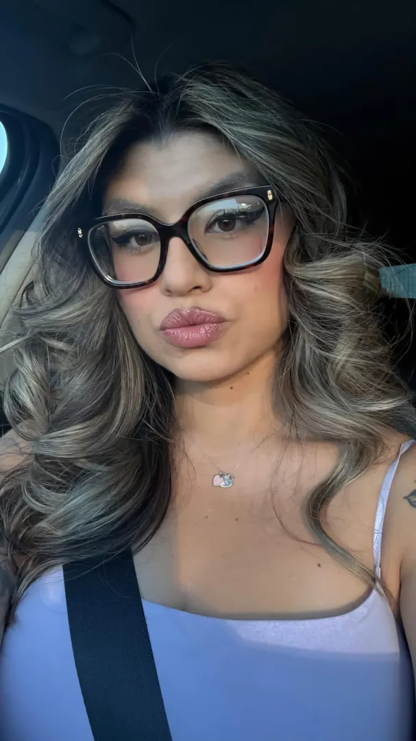 Lots of love and kisses xoxo :) posted by GeminiBabe96