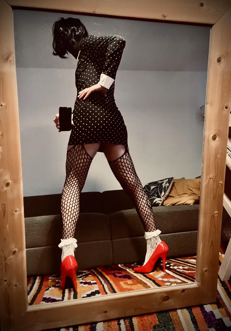 Love a fishnet, honestly posted by stingrayvenom