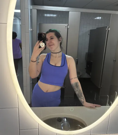 Love a matching set by sirenskiss3