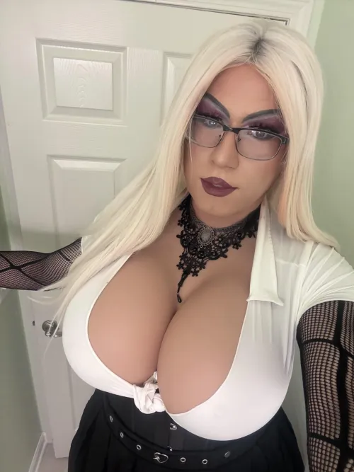 Love being a busty blonde :) by 1nghtinparis