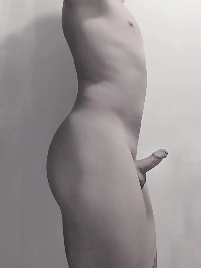 Love black and white  posted by Becoming_Dhani_