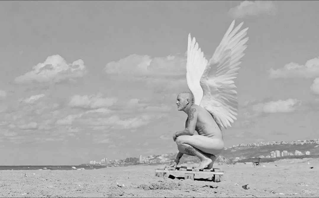 Love to be nude on the beach posted by popeyebitter