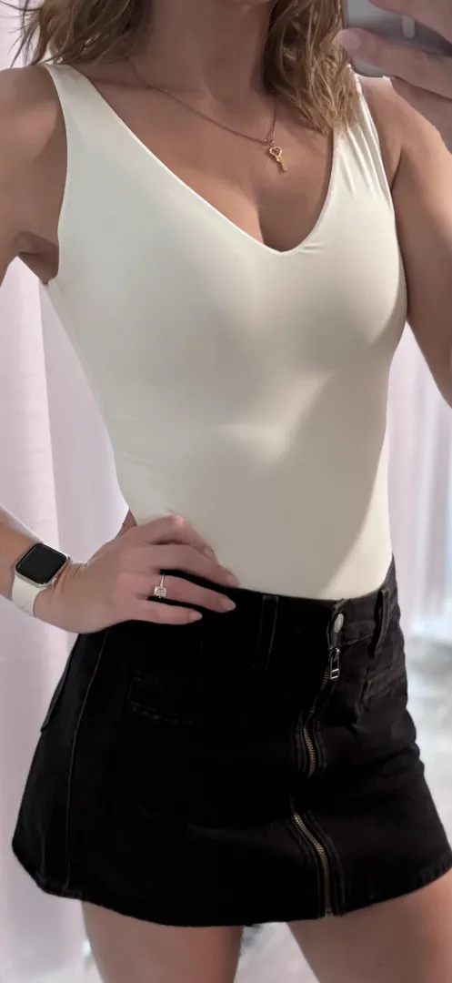 Love to go on dates proudly showing off my key posted by BeautyAndTheCaged