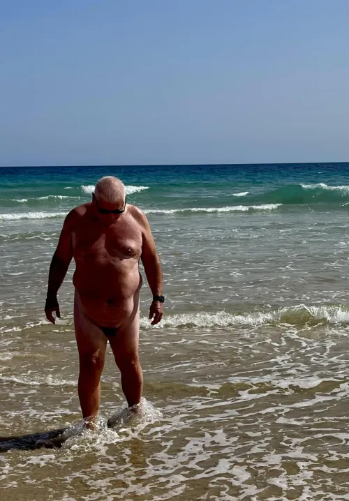 Love warm water and sand by Gold_Direction6220