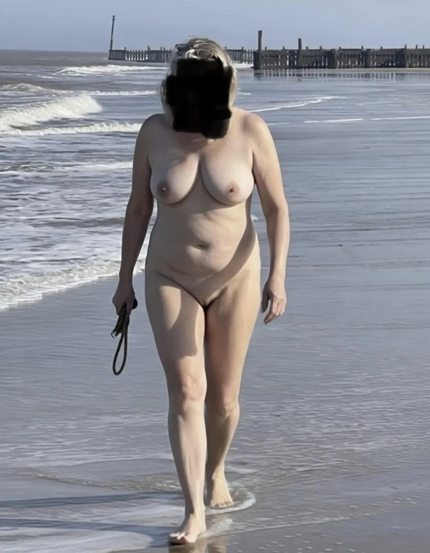 Lovely beach walk with the dog posted by lovestobelicked