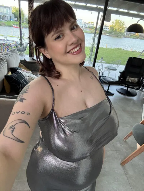 Lovely friday by charmingredcheeks