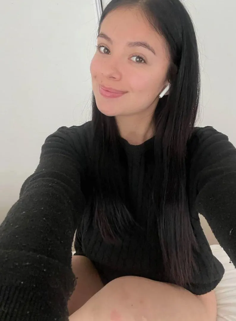 lovely in black posted by FierceFatale_