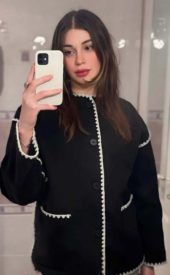 Lovely with a naughty edge. posted by PinkyPromisinger