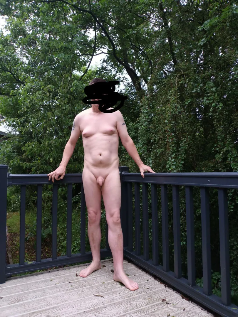 Loving outdoors posted by smoothbodstu