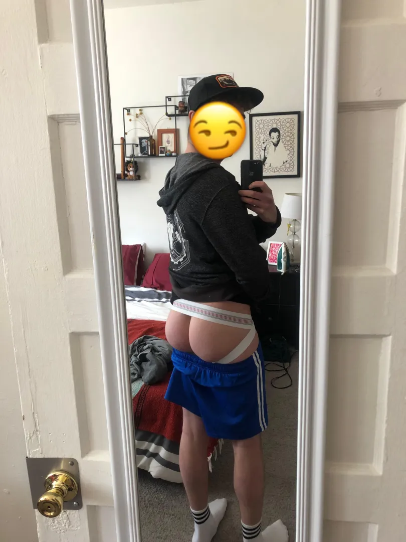 Loving the leg day pump posted by Briefsbro1