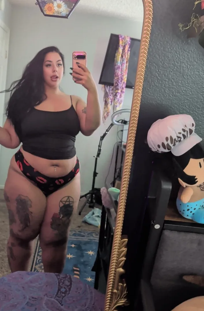 Loving these  panties posted by SexySe7en