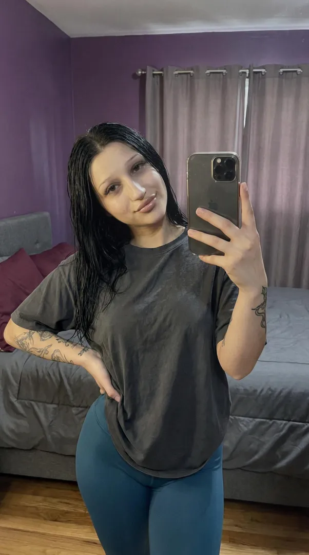 low noise, steady mood posted by Aware_Muffin_7344