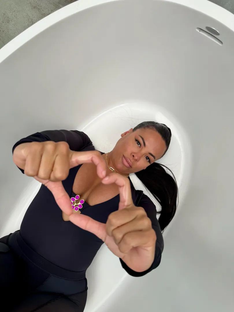 Luna in the bathub posted by No_Entrepreneur_3279