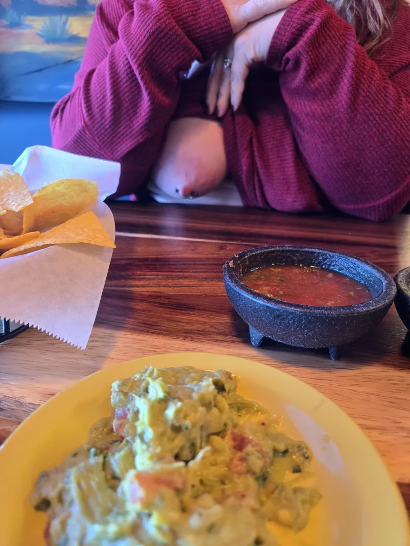 Lunch date posted by Kracker2384