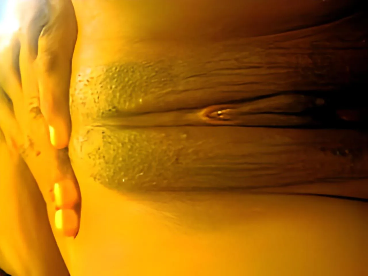 Lus n tong op my clit posted by Brownfolly