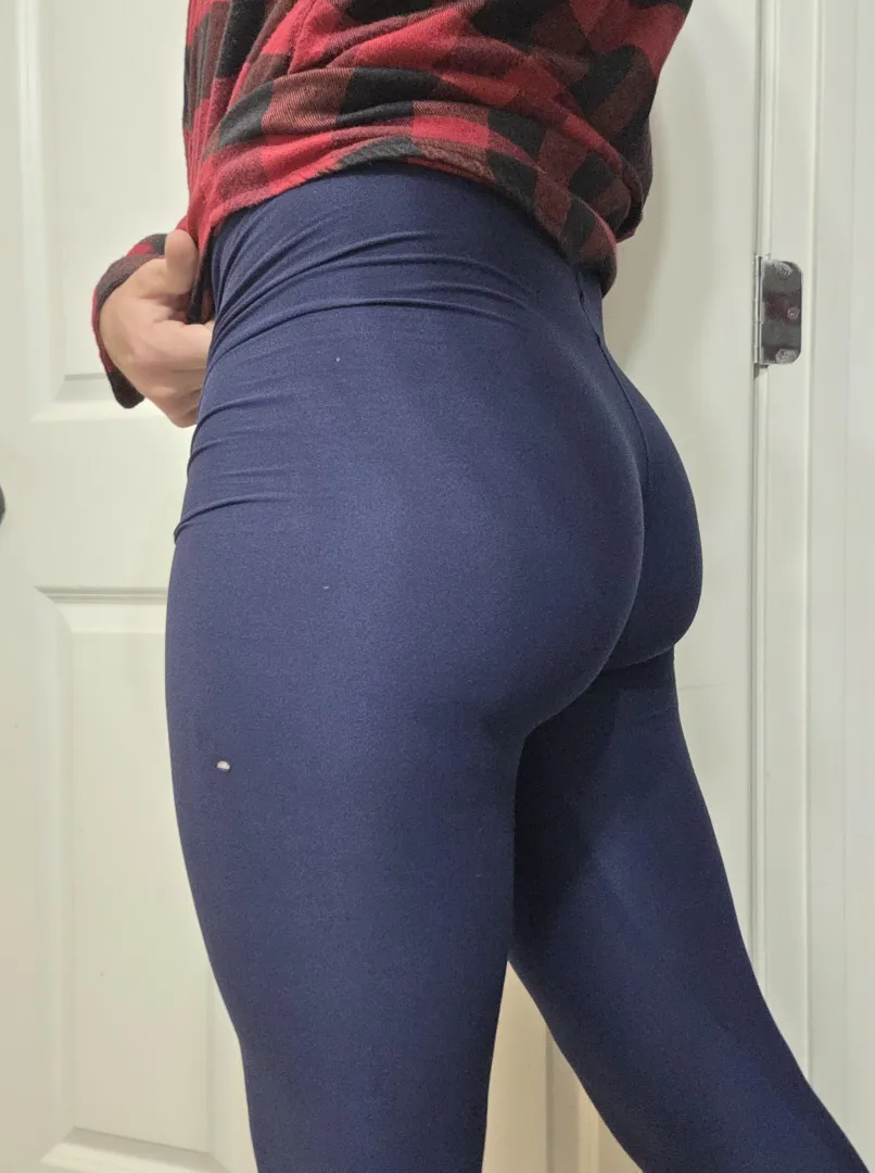 Luv the cold so i can wear these posted by vanj91