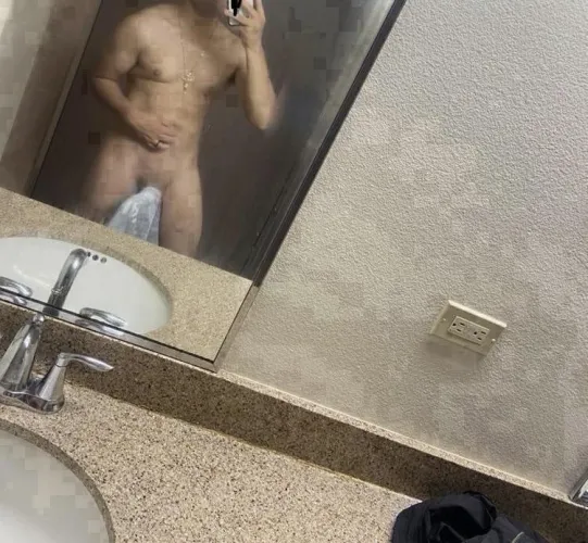 [M] 21 Here. Military male by Exciting_FitM04