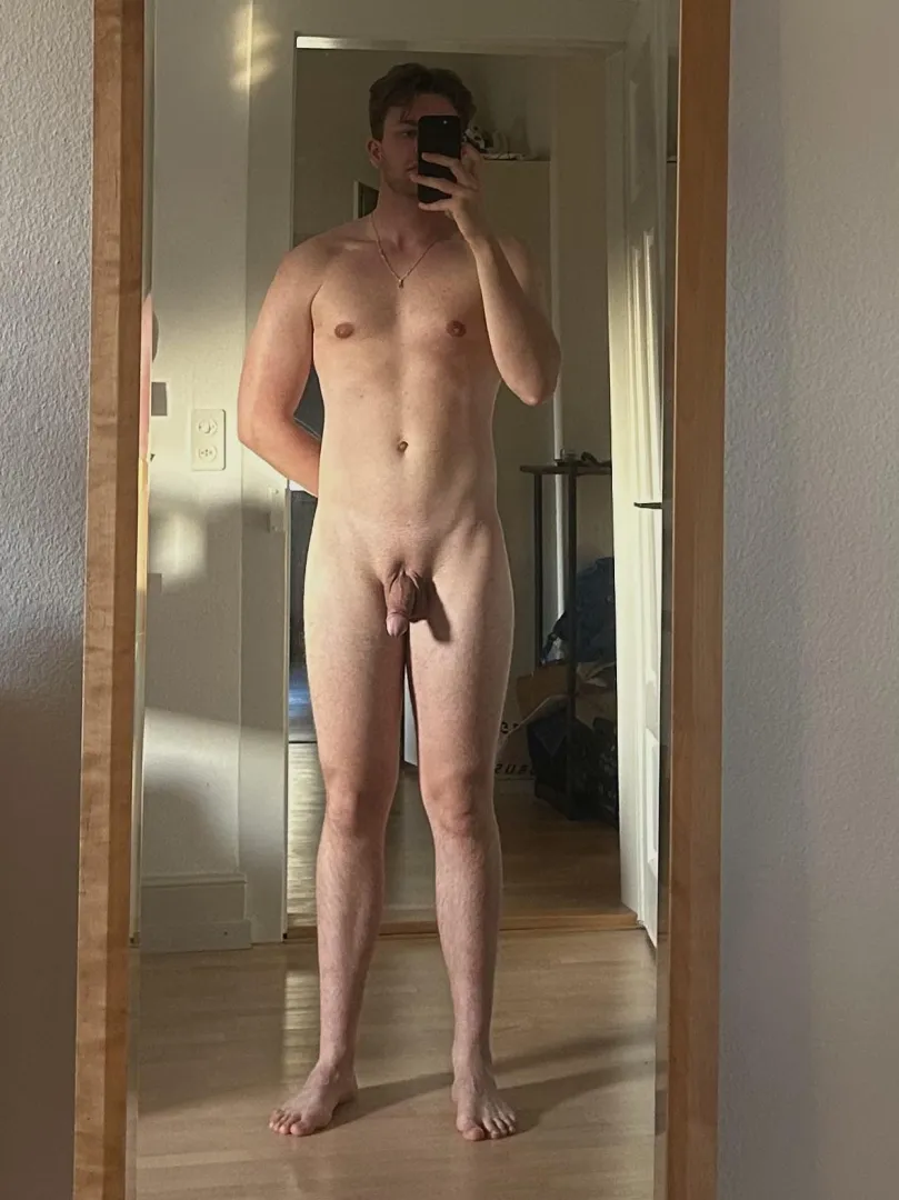 M, 23, 1.87m, 80kg posted by Wondering_Otter3000