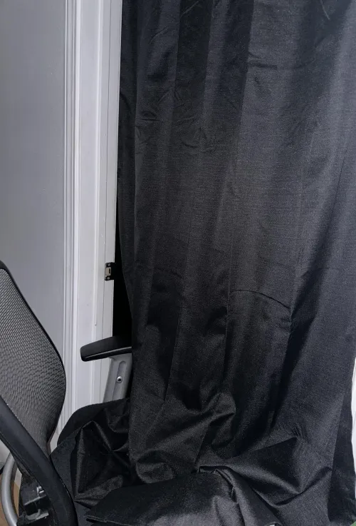 M 26 with a private sitting gloryhole. Im clean shaven no facial hair. Looking to sloppy throat every inch of your dick and swallow. Discrete, message and send  pic (size dont matter), be clean. by DL_Hole_2693