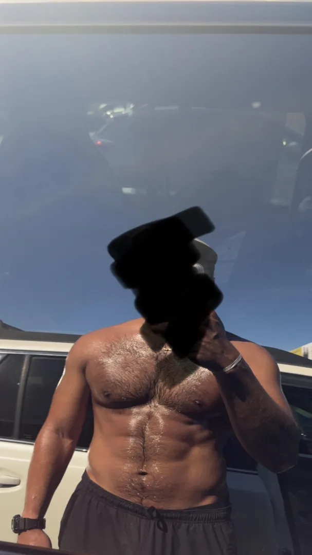 M 28 [M4F] or [M4MF] youn athletic build looking for fun #santa Barbara posted by Rich_External6949