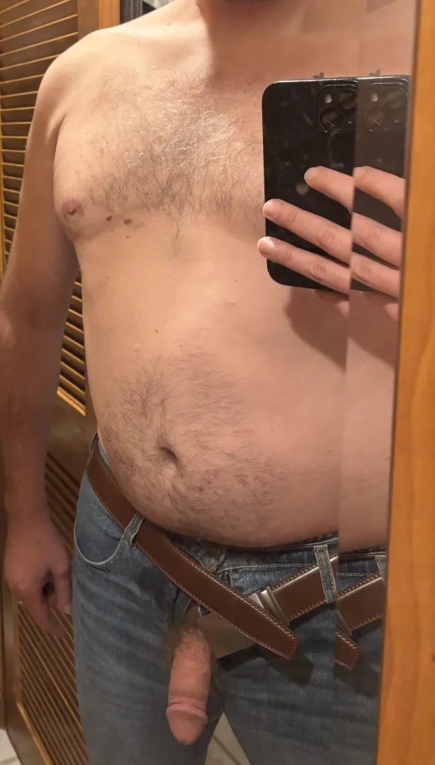 [M] Hanging Out posted by Connect-Actuary-2634