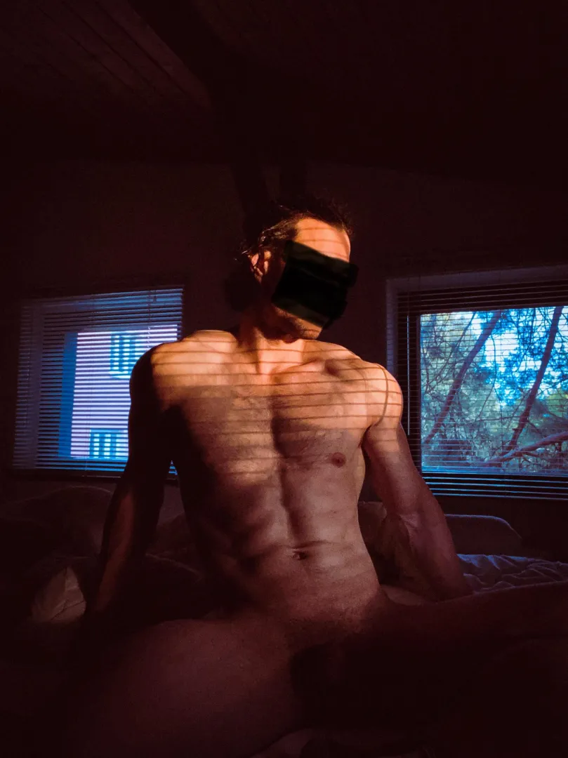 [M] Hey aus Berlin posted by morningcoffee08