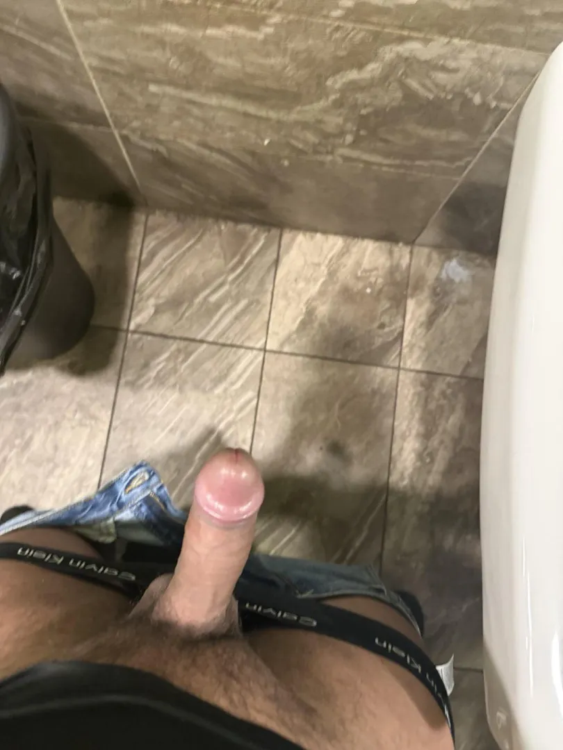 M top feel free to text me posted by Street-Move-9859