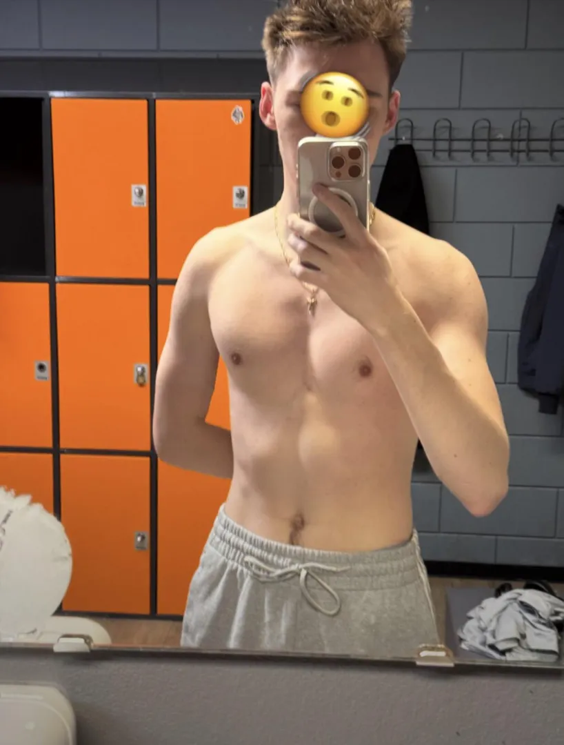 [M18] I'm looking for an older mommy posted by Fine_Food_1554