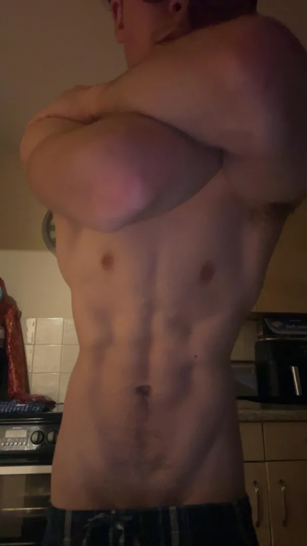 m18 looking for hung or fem, dm me for snap posted by Stock-Possession2869