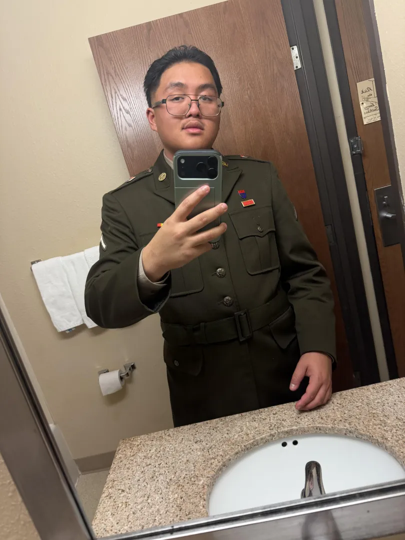 M18 switch for women top for men posted by Known-Post8358